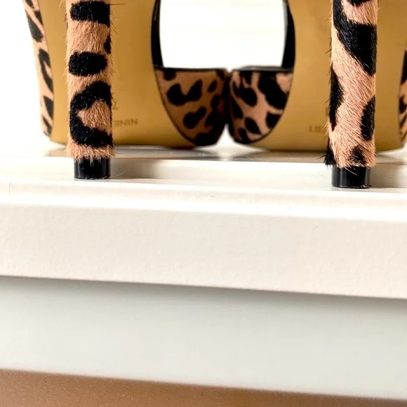 Nine West Calf Hair Leopard  Peep Toe Heels! - Picture 6 of 6